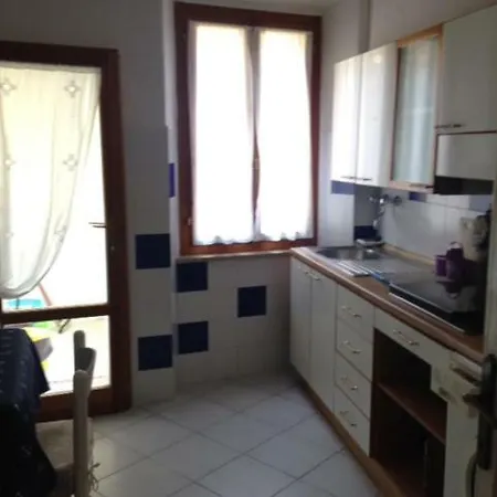 Via Scappini Apartman